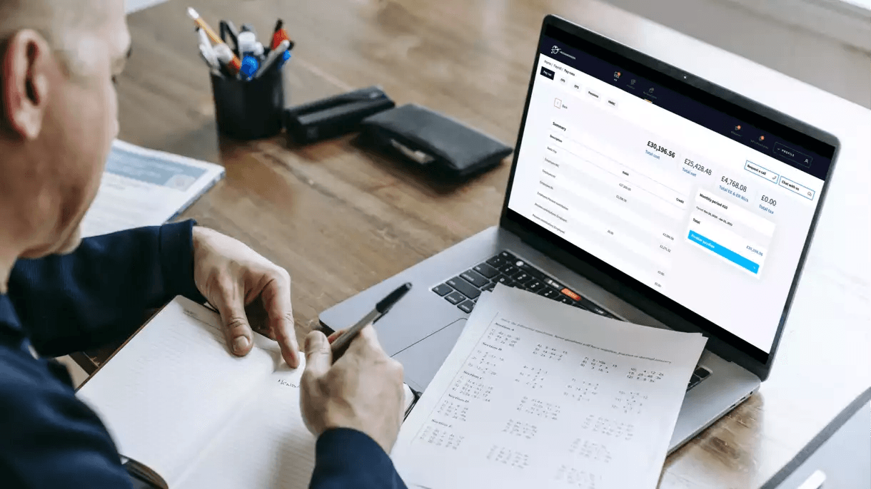 Best Small Business Payroll Software UK: Comparison Guide 2025